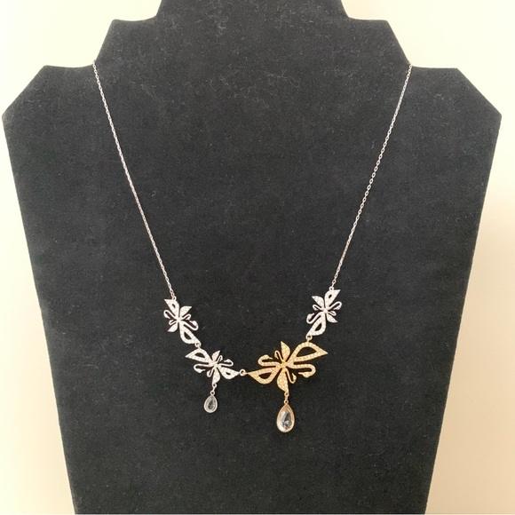 New Swarovski Crystal Permanent Swanflower Necklace - Picture 3 of 5